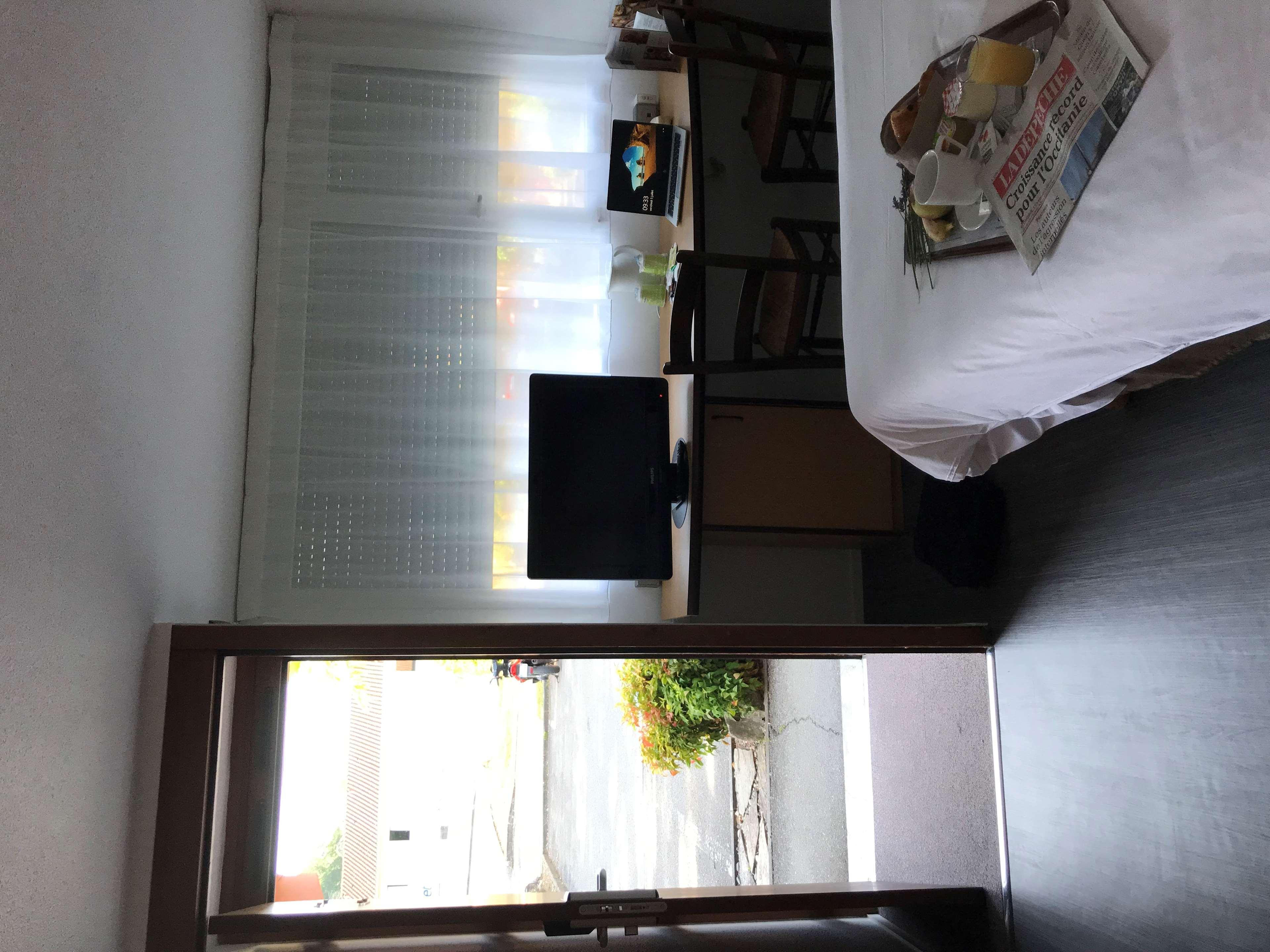 钟楼卡奥尔酒店 外观 照片