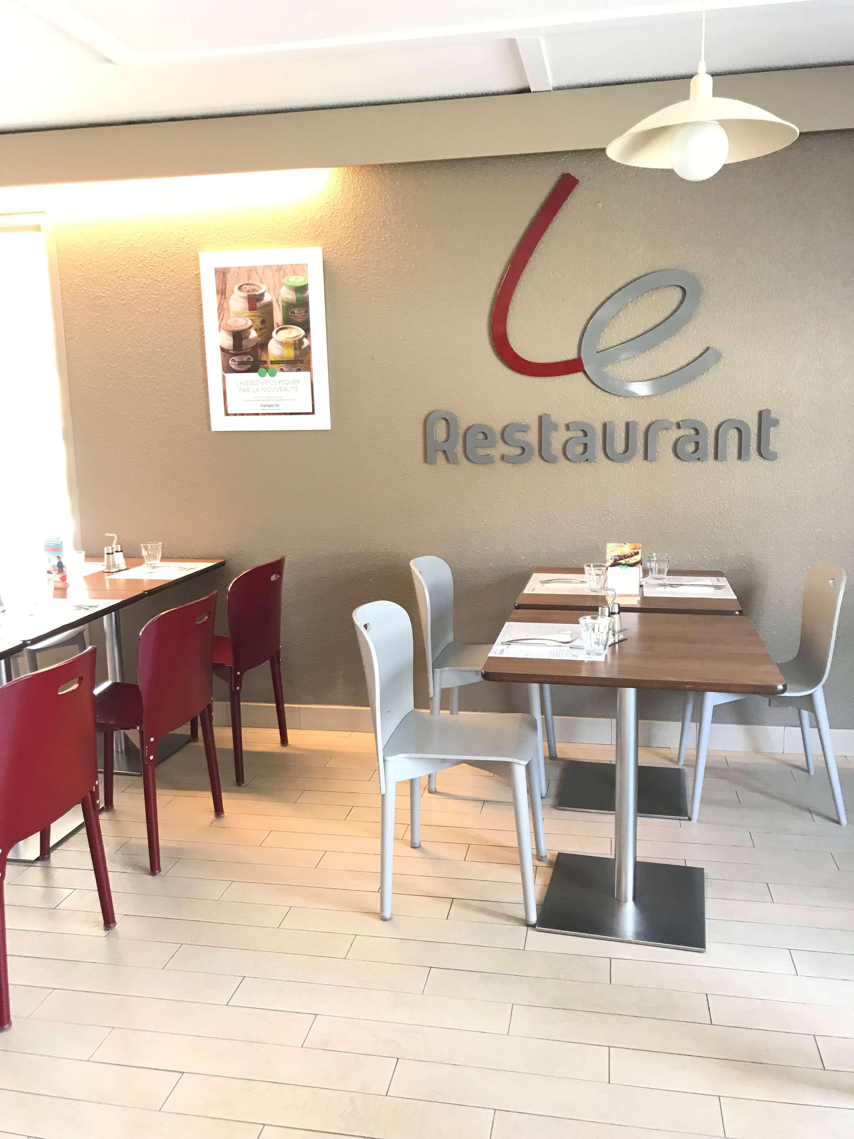 钟楼卡奥尔酒店 外观 照片